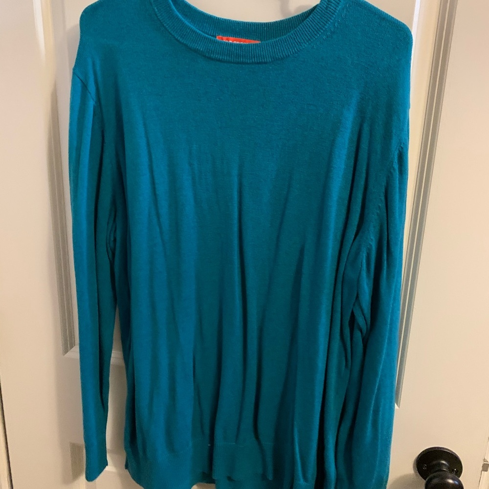Long sleeve oversized crew neck